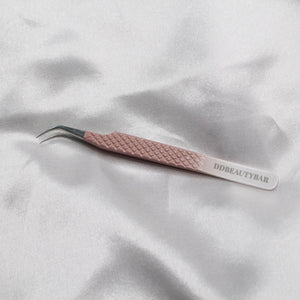 Curved Tweezer